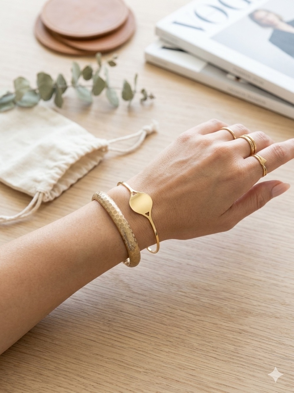 Vintage 80’s Gold Plated Minimalist Disc Bracelets - Women Jewelry